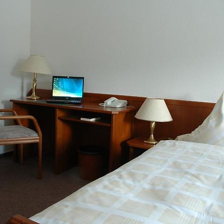Hotel Heyder Burscheid Buitenkant foto